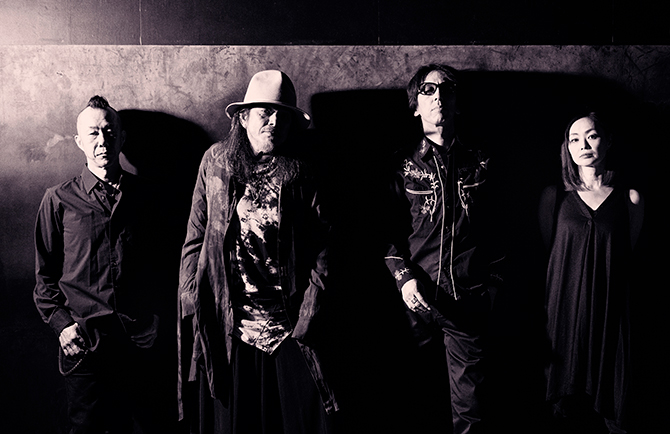 SION’S SQUAD(SION / 藤井一彦 / クハラカズユキ / 中西智子)